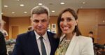 Νικόλας Φαραντούρης: Η απάντηση στα δημοσιεύματα για την απόσπαση της συζύγου του στην ελληνική αντιπροσωπεία της ΕΕ – «Έγινε νόμιμα»