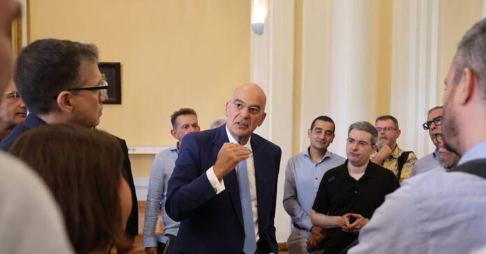 nikos-dendias-enimerosi-exoplistika-1200x630.jpg