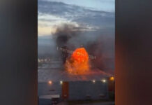 Ρωσία: Ουκρανική επιδρομή με drones στην Αγία Πετρούπολη – Πυρκαγιά σε αποθήκη