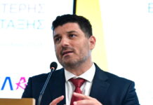 Πυρά Τεμπονέρα για «μεταγραφικό παζάρι» από τον ΣΥΡΙΖΑ: «Η ΕΛΑΣ στην παρούσα κοινοβουλευτική περίοδο δεν πρόκειται να έχει στις τάξεις της βουλευτές»