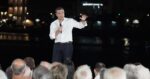 Τσίπρας από τη Μυτιλήνη: «Θα στηρίξουμε την Ελλάδα της παραγωγής απέναντι στην Ελλάδα της λαμογιάς»