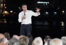 Τσίπρας από Μυτιλήνη: Θα στηρίξουμε την Ελλάδα του μόχθου και της εντιμότητας απέναντι στην Ελλάδα της λαμογιάς