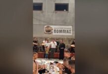 Τίμησαν τον ψαρά που με αυταπάρνηση έσωσε δεκάδες ανθρώπους από τη φωτιά στο νότιο Ρέθυμνο