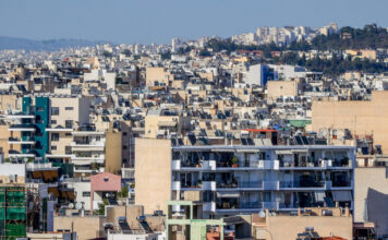 Η ΕΛ.Α.Σ. ανοίγει στεγαστικό μέτωπο με την κυβέρνηση για την «μαύρη τρύπα» των 14.000 σπιτιών
