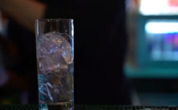 Ανήλικοι κατέληξαν στο νοσοκομείο μετά από κατανάλωση αλκοόλ