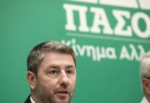 Δουλειά και τον Αύγουστο για το ΠΑΣΟΚ: Στόχος ένα δυναμικό come back από Σεπτέμβριο