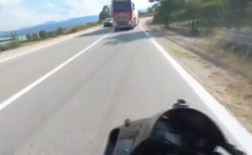 Σοκαριστικό βίντεο: Οδηγός βυτιοφόρου έκανε προσπέραση πάνω σε στροφή – Μοτοσικλετιστής γλίτωσε την τελευταία στιγμή