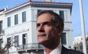 Μπακογιάννης κατά Δούκα για «Αθήνα 9,84»: Στις πόσες φωτιές αναλαμβάνει κάποιος την ευθύνη;