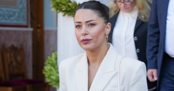 latinopoulou-apempe-1200x630.jpg