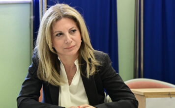 Ελπίδα για τη Δημοκρατία: Βγήκαν ξανά τα μαχαίρια – «Καρυστιανού, Γρατσία και Γαλανός μετέτρεψαν το κίνημα σε φοβικό αρχηγικό κόμμα»