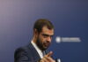 Μπρίφινγκ η επιστροφή: Η ενημέρωση των πολιτικών συντακτών επανέρχεται από τη Θεσσαλονίκη