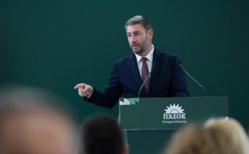 Νίκος Ανδρουλάκης: Οι 10+1 προτάσεις του ΠΑΣΟΚ για το ιδιωτικό χρέος – «Πραγματικές ευκαιρίες στους πολίτες»