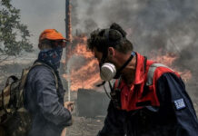 Στους δρόμους οι εποχικοί πυροσβέστες – Ζητούν 12μηνες συμβάσεις