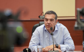 Αλέξης Τσίπρας: Η χώρα καίγεται, οι κυβερνητικές δικαιολογίες δεν σβήνουν τις ευθύνες
