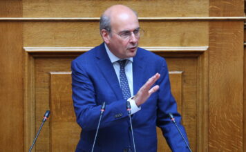 Κωστής Χατζηδάκης: «Δεν μιλάμε για κατάργηση τεκμαρτού – Έρχονται θετικές εξελίξεις στο ρεύμα»