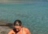 Γαρυφαλλιά Καληφώνη: Οι νέες φωτογραφίες από τις διακοπές στην Πάρο με την παρέα της