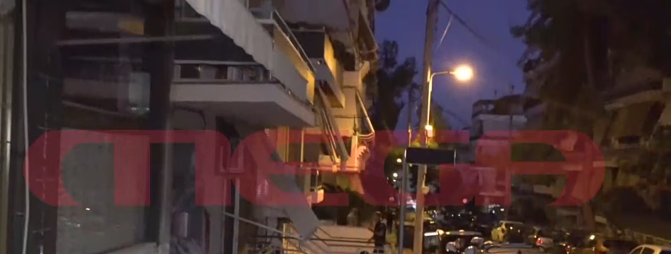 Νίκαια: Οπλισμένος άνδρας κρατούσε όμηρο τη γυναίκα του μέσα στο σπίτι τους – Απελευθερώθηκε η 44χρονη, συνελήφθη ο άνδρας