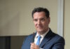 Άδωνις Γεωργιάδης: «Συγγνώμη στην οικογένεια Μαζωνάκη που το σύστημα δεν μπόρεσε να τον προστατεύσει από κάτι άσχημο»