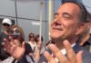 Ο Άδωνις Γεωργιάδης φώναξε «ο μόνος δρόμος είναι αντίσταση και πάλη» μαζί με συνδικαλιστές στον Βόλο