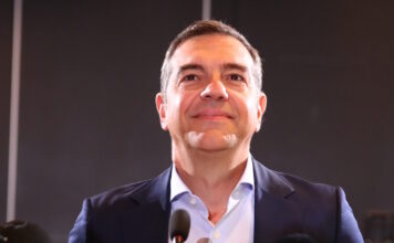 O Αλέξης Τσίπρας παρουσιάζει το οικονομικό πρόγραμμα της ΕΛΑΣ – Δείτε live