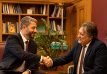 Ο Νίκος Ανδρουλάκης καλωσόρισε τον Αλέξανδρο Αυλωνίτη στην ΚΟ του ΠΑΣΟΚ – «Χαίρομαι που θα ενώσουμε τις δυνάμεις μας για την πολιτική αλλαγή»