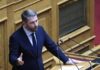 «Μετωπική» ΠΑΣΟΚ – κυβέρνησης για τα Τέμπη: Στον απόηχο της παραπομπής Τριαντόπουλου στο Ειδικό Δικαστήριο