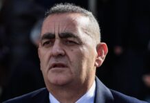 Η απάντηση Φρέντι Μπελέρη μετά τις αντιδράσεις: Ανακαλώ τα όσα είπα για τον Κασιδιάρη, η αποστροφή μου ήταν άστοχη