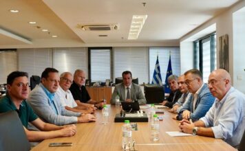 Πλεύρης από τη Σάμο: Μεταφορές από την Κρήτη μόνο για καταγραφή – Χαμηλά η πληρότητα της δομής