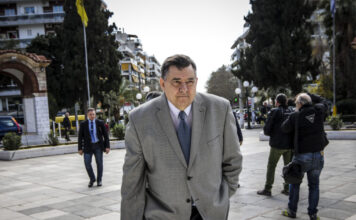 Γιώργος Καρατζαφέρης για Αντώνη Σαμαρά: «Δεν έχει μπέσα, έχει γινάτι με τον Μητσοτάκη»
