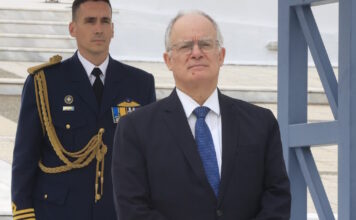 Συλλυπητήρια Τασούλα για τη συντριβή Phantom στην Τανάγρα: Εκφράζω τη βαθύτατη θλίψη μου για την απώλεια των δύο αξιωματικών