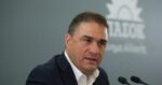 Κώστας Τσουκαλάς: «Πίνετε εδώ και χρόνια στην υγειά των κορόιδων μαζί με τα funds και τους servicers»