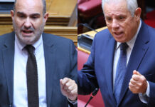 Βλάχος και Μαρκόπουλος «σφάχτηκαν» για τους δανειολήπτες: «Είμαστε εκτός πραγματικότητας» – «Ήρθατε να ξεπετάξετε την ερώτηση ενός “παράξενου” βουλευτή»