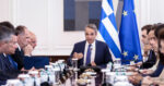 Ο Μητσοτάκης ανακοινώνει τα μέτρα για την ενέργεια: Μέχρι 20 λεπτά η ελάφρυνση στο diesel, θα αναπροσαρμόζεται ανά 15 ημέρες