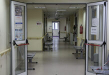 Καμπανάκι για μονοπωλιακές πρακτικές και συγκεντρωτισμό στην ιδιωτική υγεία από βουλευτές του ΠΑΣΟΚ
