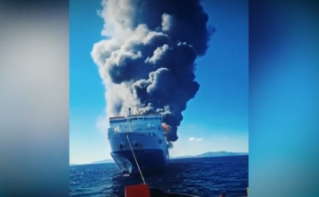 Μύκονος: Πυρκαγιά σε φορτηγό πλοίο με 29 επιβαίνοντες βόρεια του νησιού
