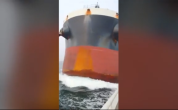 Σιγκαπούρη: Φορτηγό πλοίο χτύπησε αλιευτικό – Ντοκουμέντο