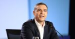 Η ΕΛΑΣ εδραιώνεται στη δεύτερη θέση, αλλά τώρα αρχίζουν τα δύσκολα – Η μάχη με το ΠΑΣΟΚ και οι αναποφάσιστοι