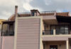 Λαύριο: 5 καταγγελίες, Panic Button & περιοριστικοί όροι δεν απέτρεψαν την επίθεση στην 32χρονη & τον νυν σύντροφό της