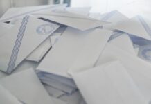 Δημοσκόπηση Opinion Poll: Στο 30,3% η ΝΔ, εδραιώνεται στη δεύτερη θέση η ΕΛΑΣ του Τσίπρα