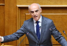 Ο Γιώργος Γαβρήλος κρατά την έδρα του και αφήνει ανοιχτή την προσχώρηση στην ΕΛΑΣ