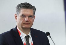 Ο Διονύσης Καλαματιανός παραιτήθηκε από βουλευτής και εντάσσεται στην ΕΛΑΣ του Αλέξη Τσίπρα