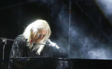 Η απάντηση του Νίκου Καρβέλα