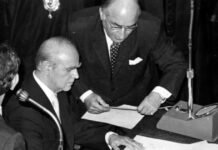 52 χρόνια Νέα Δημοκρατία, από τον Καραμανλή στον Μητσοτάκη: Νίκες, ήττες, μάχες διαδοχής και ιστορικές καμπές