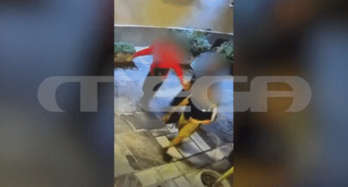 plaka234.gif
