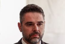 Γιάννης Σαρακιώτης: Ανοιχτή η προσέγγιση με Τσίπρα, αιχμές για τις κόντρες στην αντιπολίτευση