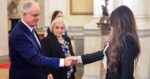 Χωρίς «αντίο» από τον Τασούλα φεύγει η Γκιλφόιλ – Δεν θα γίνει η εθιμοτυπική αποχαιρετιστήρια συνάντηση