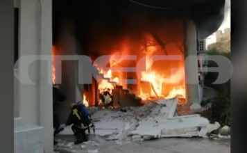 Θεσσαλονίκη: Πανικός μετά από έκρηξη και φωτιά σε διαμέρισμα – Στο νοσοκομείο με εγκαύματα 30χρονη