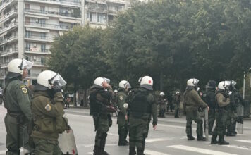 ΕΛ.Α.Σ.: Πολιτικές ευθύνες της κυβέρνησης για το σόου Κασιδιάρη και τη στάση της αστυνομίας