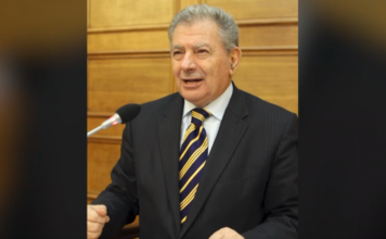 Σήφης Βαλυράκης: Αθώοι οι δύο ψαράδες για τον θάνατό του – Θα ασκήσει έφεση η οικογένεια