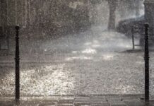 Κρήτη: Ισχυρές βροχές & καταιγίδες – Διακοπή ρεύματος στο Ηράκλειο